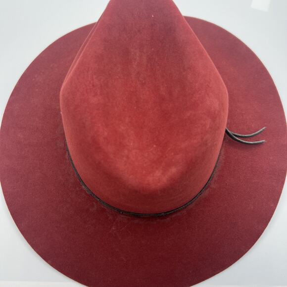 Vintage BEAVER HATS SINCE 1860 BEAVER XXXXX CUSTOM MADE RED in Size 7 1/8
MODERN - Picture 6 of 12